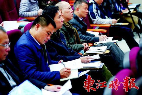     ���գ�������2017���������θɲ�ר����ѵ����ʽ���Ρ�������ʱ������������� ��
