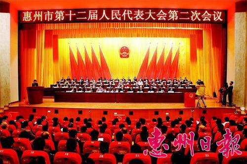 ��ʮ�����˴���λ������ձ�Ļ�� �������߻ƿ��� ��
